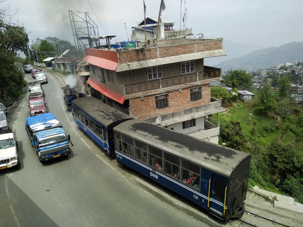 Darjeeling Hi De Stay Luaran gambar
